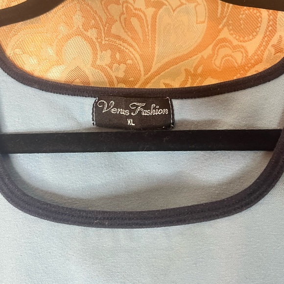 XL Westside Sports Tank - Picture 3 of 3